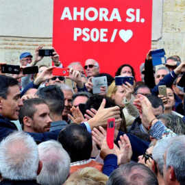El presidente del Gobierno en funciones y candidato socialista a la reelección, Pedro Sánchez, en un acto de precampaña. (EFE)
