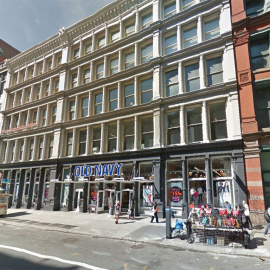 Edificio adquirido en Nueva York por Inditex para una tienda Zara. GOOGLE STREET VIEW