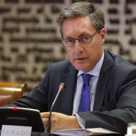 El director General de la Agencia Tributaria, Santiago Menéndez, durante su comparecencia en la Comisión de Presupuestos del Senado. EFE/Paco Campos