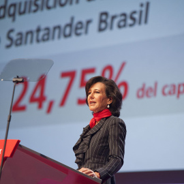 La presidenta del Banco Santander, Ana Patricia Botín, en la última junta de accionistas de la entidad. EFE