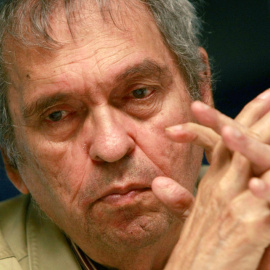 El poeta y ensayista venezolano Rafael Cadenas, uno de los escritores más importantes de Hispanoamérica. EFE