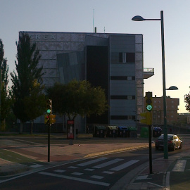 Sede de la Confederación Regional de Empresarios de Aragón, en Zaragoza. / EDUARDO BAYONA