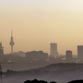 Fotografía de archivo de la contaminación en Madrid. /EFE