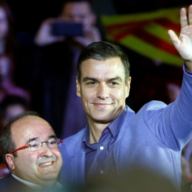 Miquel Iceta i Pedro Sánchez al míting final de campanya pel 10 de novembre del PSOE. EFE / QUIQUE GARCÍA