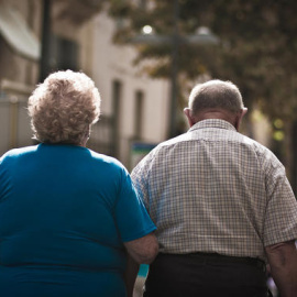 l estudio se basó en entrevistas de más de una hora con grupos diversos de personas mayores de 63 años. JOSÉ JAVIER