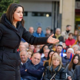 Inés Arrimadas en un reciente acto electoral. (EFE)