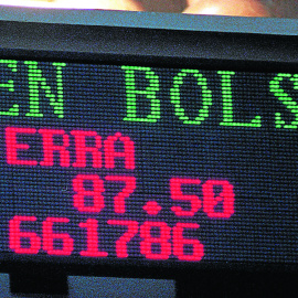 La valoración bursátil de Terra llegó a triplicarse en un solo día en la desenfrenada subida de sus primeros meses de cotización. EFE