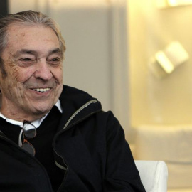 Fotografía de archivo fechada el 25 de abril de 2016 que muestra al cantautor argentino Alberto Cortez./EFE