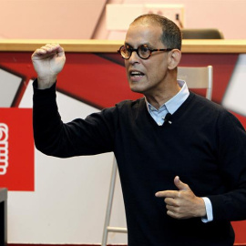 El secretario de Movimientos Sociales del PSOE, Pedro Zerolo, en un acto del partido, la semana pasada, en Zaragoza. EFE