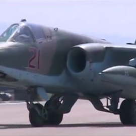 Imagen proporcionada por el Ministerio de Defensa ruso de uno de los aviones de combate enviados a Siria. - REUTERS