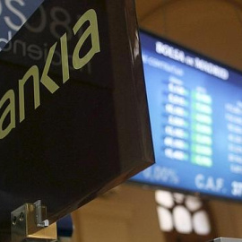Los sindicatos descartan un ajuste "significativo" de plantillas si Bankia se fusiona con BMN.- EFE