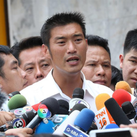 Thai Future Forward Party co-founder and leader Thanathorn Juangroongruangkit (C) talks to media after meeting with police at the Pathumwan Police Station in Bangkok, Thailand, 06 April 2019. Thanathorn face sedition charges by the National