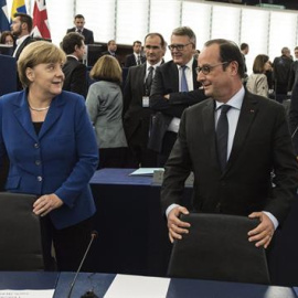 El presidente francés, François Hollande, junto a la canciller alemana, Angela Merkel
