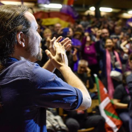El candidato de Unidas Podemos a la Presidencia del Gobierno, Pablo Iglesias, interviene en un acto político celebrado en Eibar (Gipuzkoa)