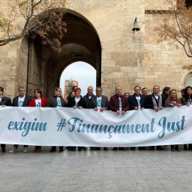 Cabeza de la manifestación en València por la mejora de la financiación autonómica. TWITTER