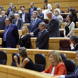 Los senadores de la oposición protestaron la semana pasada por la ausencia de Rajoy. EFE