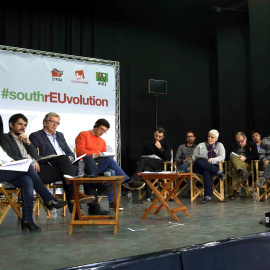De izq. a dcha., Karima Delli (eurodiputada de Europe Ecologie), Ernest Urtasum (Eurodiputado de ICV-EUiA del Grupo de Los Verdes), Pierre Laurent (Presidente del PIE) y Loukeris Konstantinos (miembro del Executive Secretariat, Ecologist Gr