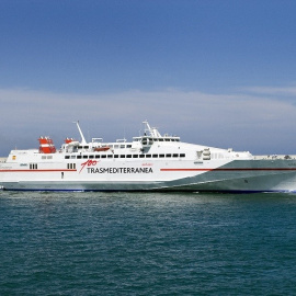 Buque de Trasmediterránea. E.P.