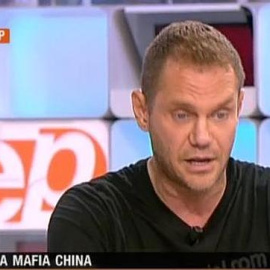  Nacho Vidal dando explicaciones en televisión.