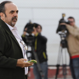El exalcalde de Majadahonda Guillermo Ortega, a su llegada esta mañana a la sede de la Audiencia Nacional de San Fernando de Henares donde se reanuda el macrojuicio del caso Gürtel. EFE/Javier Lizón