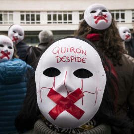 Concentración #StopQuiron contra los despidos en el hospital de Villalba. Foto Fran Villalba / #404 Comunicación Popular