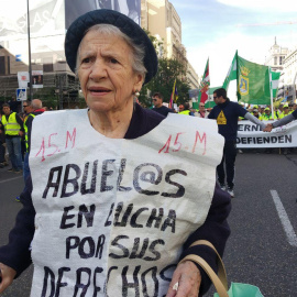 Manifestación pensionistas convocada por la COESPE el 16O en Madrid. Foto Jon Imanol Reino / #404 Comunicación Popular