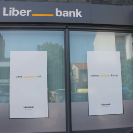 Fachada de uno de las sucursales del banco Liberbank