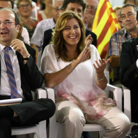El líder del PSC y candidato a sus primarias, Miquel Iceta, y la presidenta andaluza, Susana Díaz, en una acto de campaña en Mataró.-EFE
