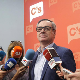 El vicesecretario de Ciudadanos, José Manuel Villegas,  en la sede de su partido. EFE/Víctor Lerena