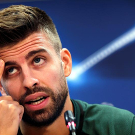 El jugador del FC Barcelona, Gerard Piqué, durante su rueda de prensa previa al partido de Champions. /EFE