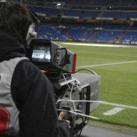 Mediapro únicamente deberá abonar 32 millones, que ya adeudaba antes de que Prisa le cortase la señal de los partidos. / EFE