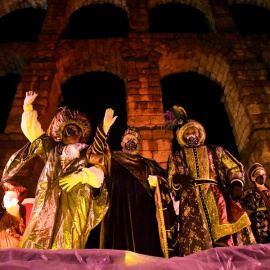  Cabalgata de reyes magos el pasado miércoles en Segovia. EFE/Pablo Martín