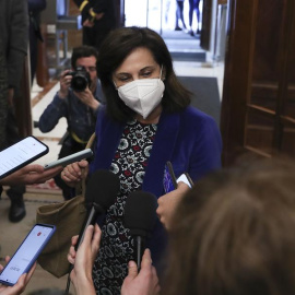 La ministra de Defensa, Margarita Robles tras el Pleno del Congreso celebrado este miércoles. EFE/ J.J.Guillén