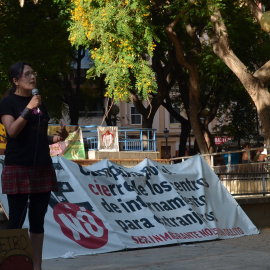 Betty Roca Hubbauer, portavoz de la campaña por el cierre de los Centros de Internamiento de Extranjeros.