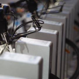 Detalle de un puesto de BiciMad. E.P.