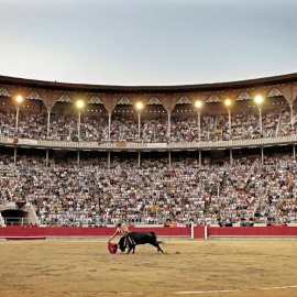 Fotografía de septiembre de 2011 del torero José Tomás en la Monumental de Barcelona antes de la entrada en vigor de la prohibición. /EFE