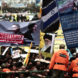 Manifestantes iraníes protestan contra Obama y el Gobierno de EEUU. AFP