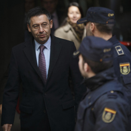 Josep Maria Bartomeu a su salida de la Audiencia Nacional tras su declaración. REUTERS/Juan Medina