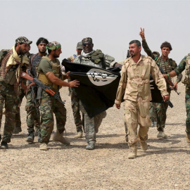 Soldados del Estado Islámico. REUTERS