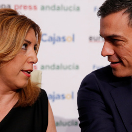 Susana y Pedro en un desayuno informativo días antes de las elecciones del 26-J. / REUTERS