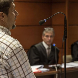 El testigo cuenta los hechos en el tribunal