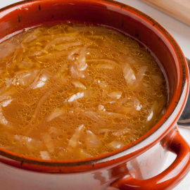 Receta sopa de cebolla