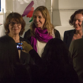Inéz Sabanés (Equo) junto a Tania Sánchez durante la comparecencia ante los medios.