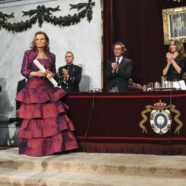 La filóloga y escritora Carme Riera, en la ceremonia de ingreso en la Real Academia Española (RAE). EFE