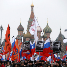 Manifestación en Moscú en honor al líder opositor recientemente asesinado. REUTERS