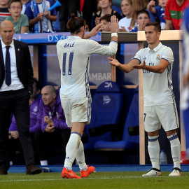 Lucas Vázquez sustituye a Gareth Bale en el partido de Liga ante el Alavés. /REUTERS