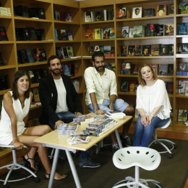 Alberto Sotillos, segundo por la izquierda, junto a otros miembros de Decide en común, en una una imagen de archivo. / EP