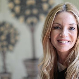 María Ángeles Carmona.