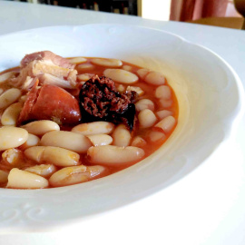 Receta de fabada asturiana. 