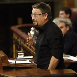 "Nos hablan de que estamos saliendo de la crisis pero hay una gran parte de la población que no está saliendo" ha criticado el portavoz, Xavier Domènech. / EUROPA PRESS